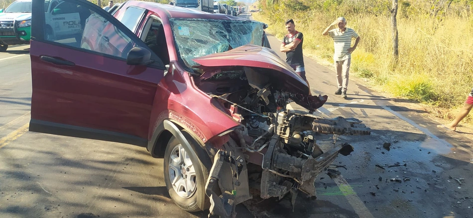 Veículo envolvido no acidente fatal na cidade de Corrente.