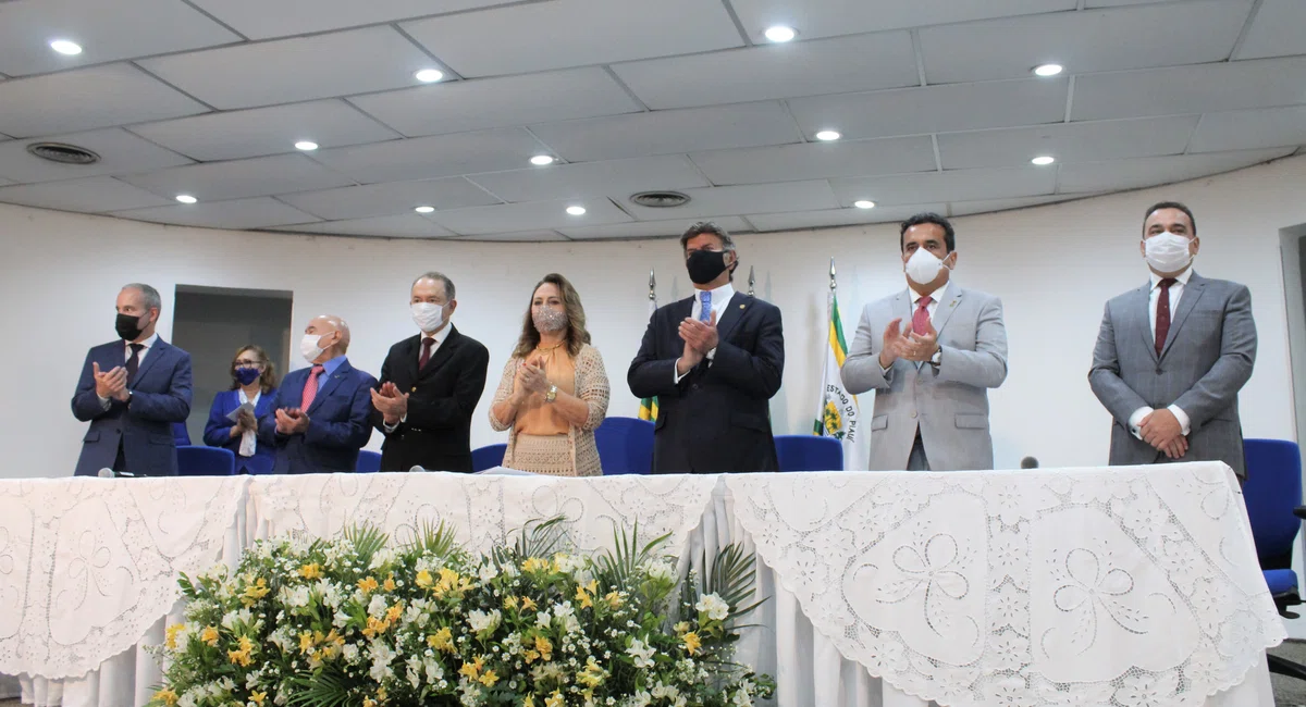 Ministro Luiz Fux participa dos 123 anos TCE do Piauí