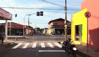 Novo semáforo é instalado em cruzamento na Santa Maria da Codipi
