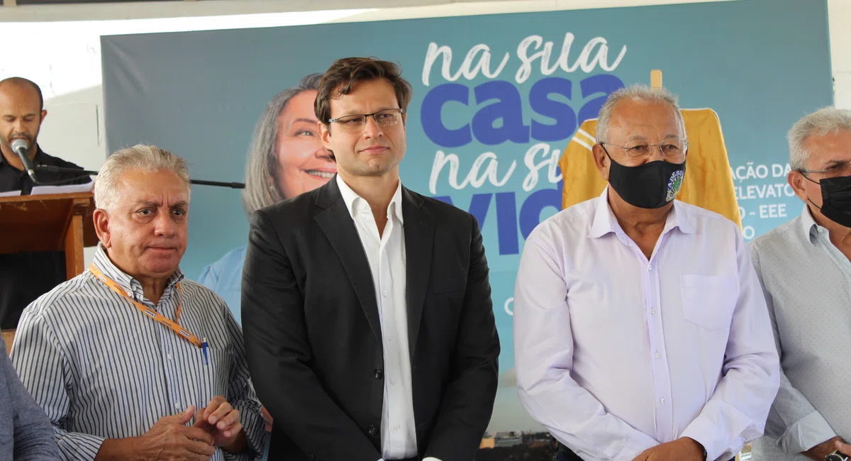 Presidente da Águas de Teresina, Jaci Prado e prefeito Dr. Pessoa.