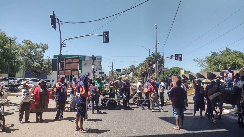 Protesto de carroceiros na Avenida Maranhão