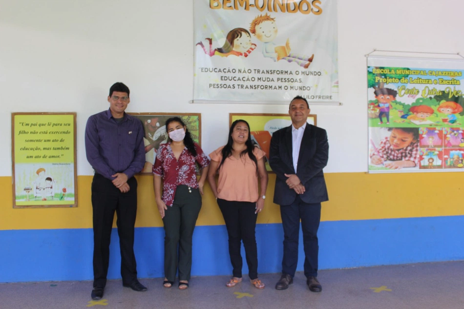 Secretário Municipal de Educação Nouga Cardoso visita escolas na zona rural de Teresina.