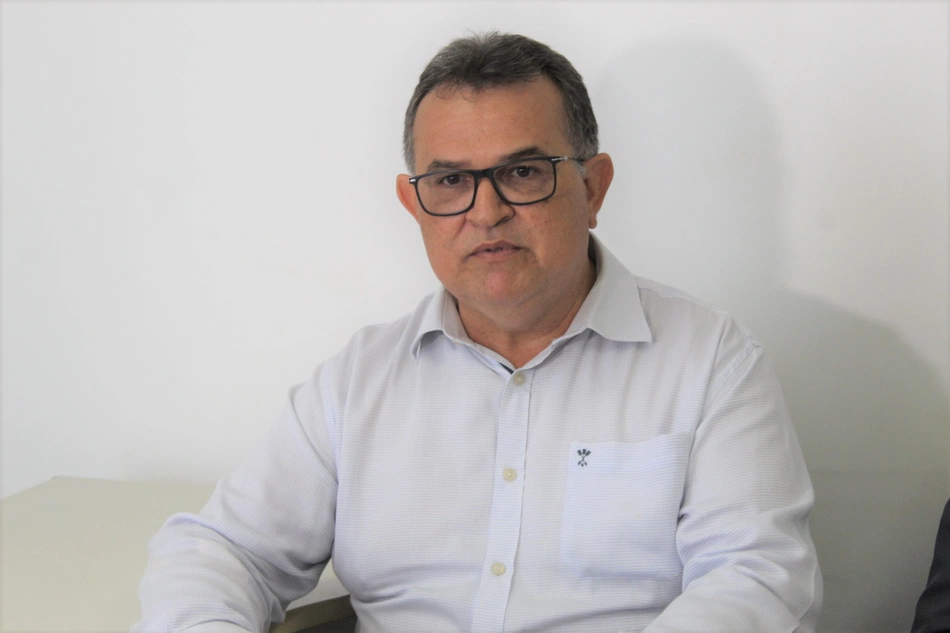 Chefe de fiscalização do Procon, Arimatéa Area Leão.