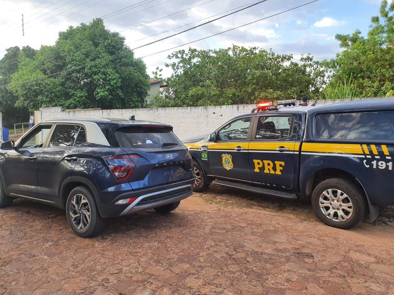 PRF prende homem por conduzir veículo sob efeito de drogas em Piracuruca