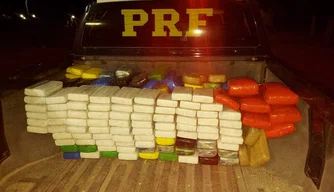 Drogas apreendidas pela PRF em BR 230 na cidade de Oeiras.