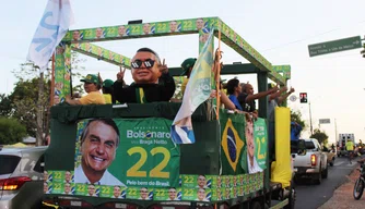 Carreata pró-Bolsonaro reúne apoiadores e lideranças em Teresina