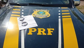 PRF cumpre mandado de prisão contra foragido da justiça do Ceará.