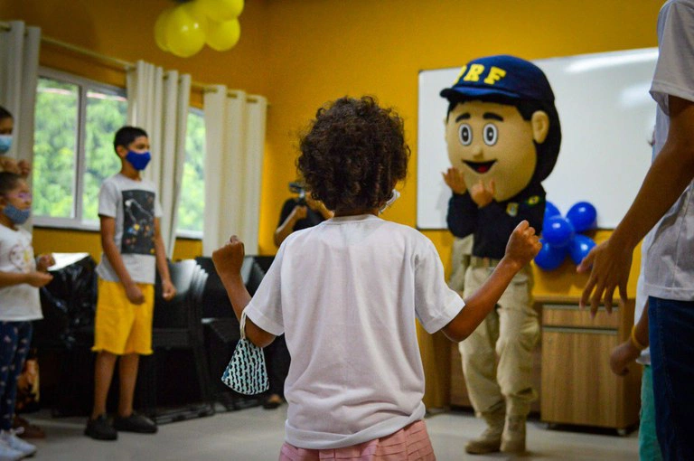 PRF promove evento da campanha  Policiais Contra o Câncer Infantil  em Teresina.