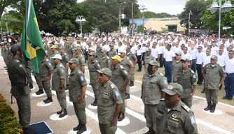 Solenidade de promoção dos policiais militares do Piauí.