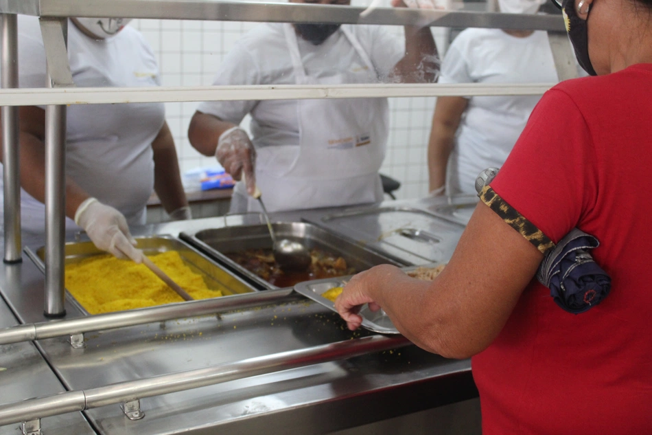 Restaurante Popular de Teresina tem aumento 299% de refeições servidas.