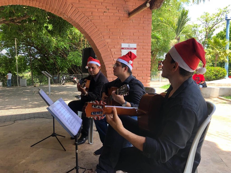 Orquestra de Violões de Teresina realizam apresentação natalina em Teresina.