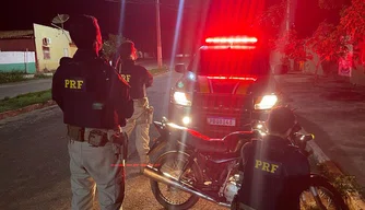 PRF prende homem com motocicleta adulterada em Colônia do Gurguéia.