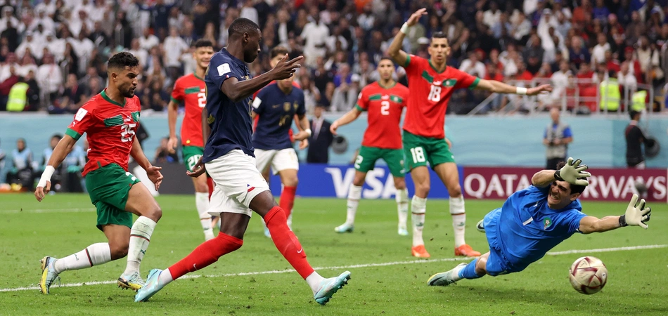 França se classifica para final após derrotar Marrocos.