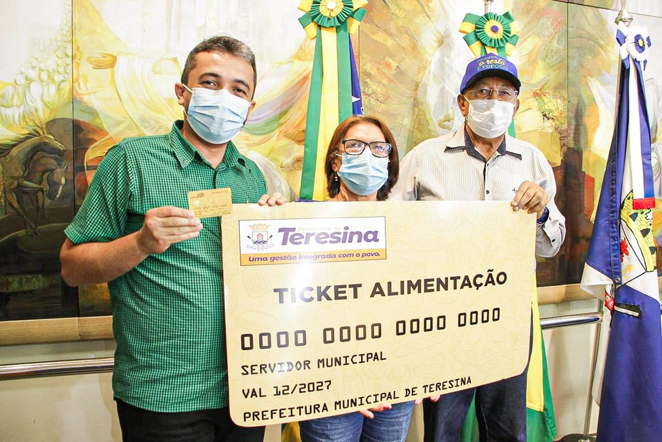 Prefeitura de Teresina contempla 16,5 mil servidores municipais com auxílio-alimentação