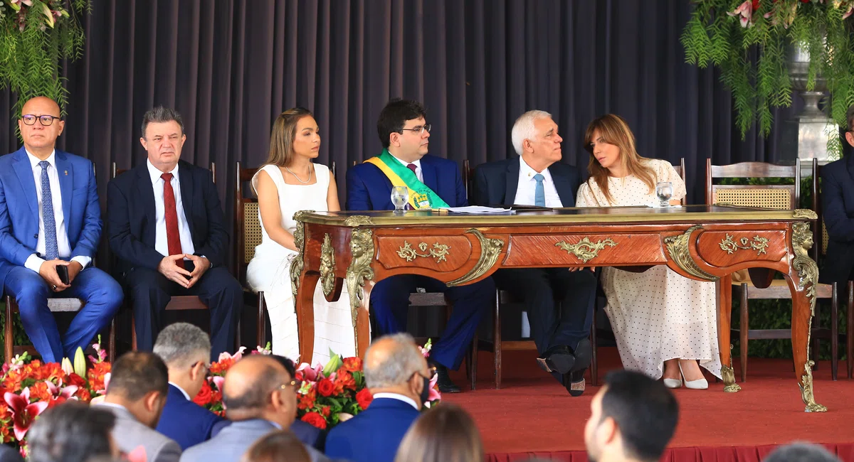 Posse do governador Rafael Fonteles no Karnak