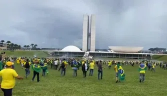 Bolsonaristas invadem Congresso Nacional