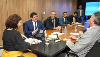 Rafael Fonteles em reuniões