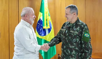 Presidente Lula com General Tomás Miguel Ribeiro