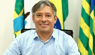 Prefeito de Valença do Piauí, Marcelo Costa.