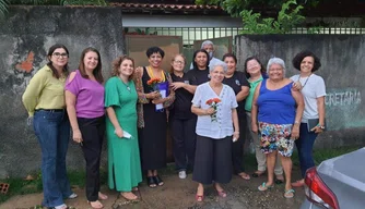 Secretária Regina Sousa visita casas de acolhimento da Sasc em Teresina.