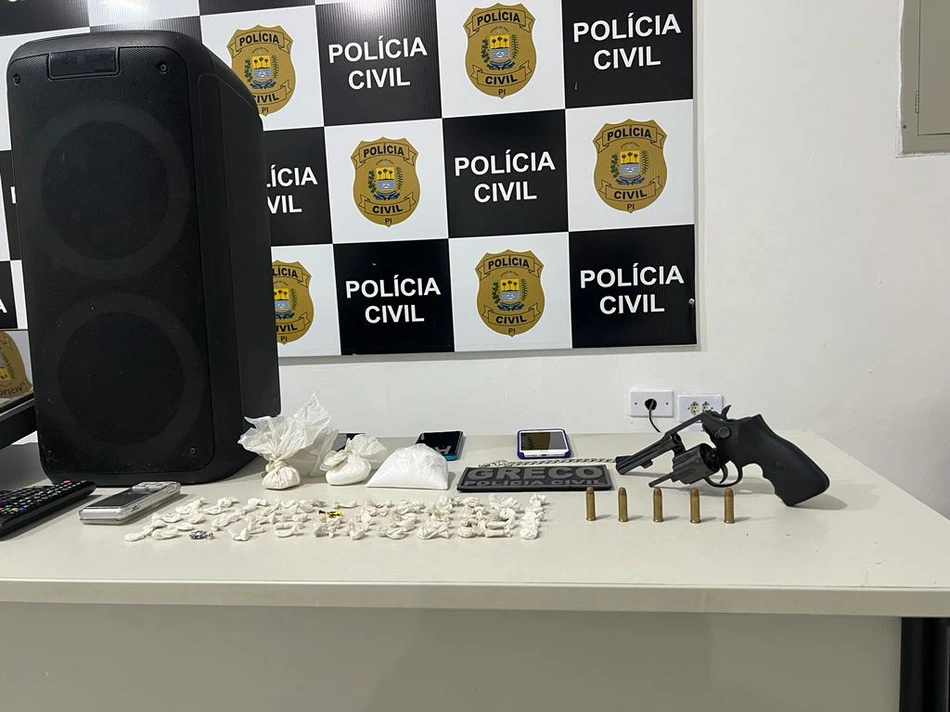 Apreensão realizada na Vila irmã Dulce em operação da Polícia Civil do Piauí