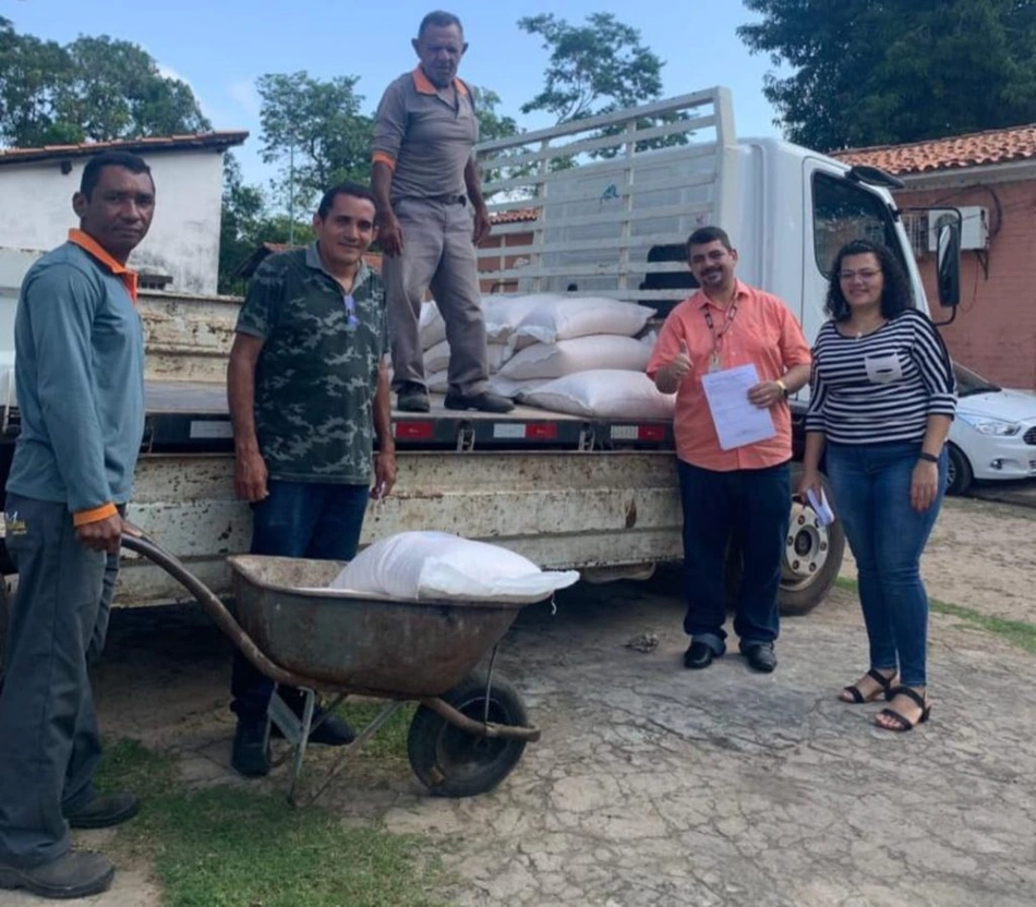 Pequenos Agricultores recebem toneladas de sementes no Piauí.