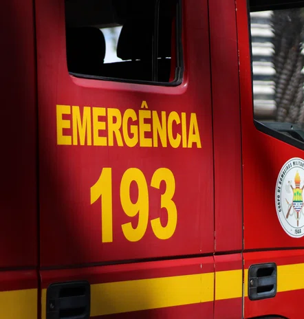 Incêndio de grandes proporções destrói barracas em feira na cidade de Picos