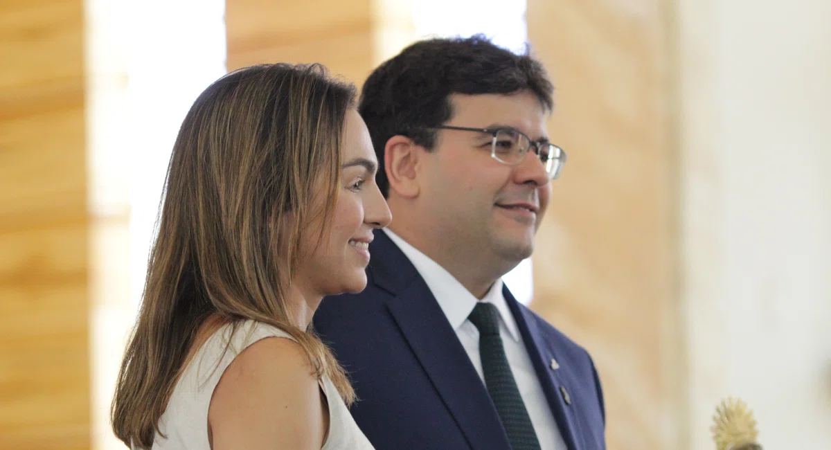 Primeira-dama Isabel Fonteles e governador do Piauí, Rafael Fonteles.