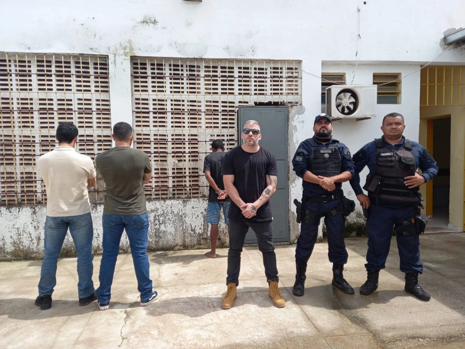 Prisão de suspeito de homicídio qualificado em José de Freitas.