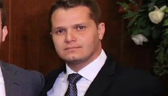Advogado André de Almeida Sousa