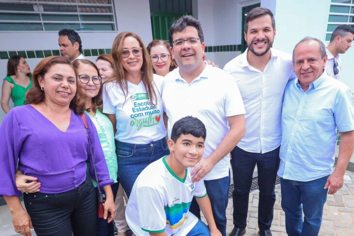 Rafael Fonteles inaugura escolas em São Raimundo Nonato