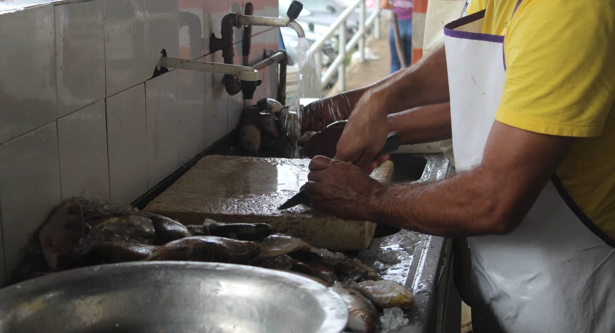 Vendas no Mercado do Peixe na Semana Santa