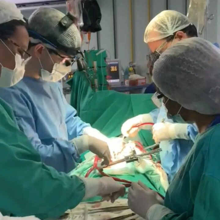 Cirurgia cardíaca realizada no  Hospital Getúlio Vargas.