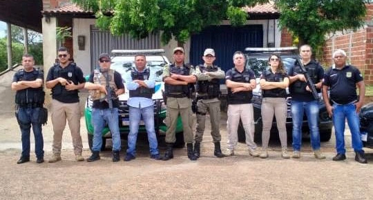 Operação conjunta da polícia do Piauí e Bahia prende acusado de matar criança de 3 anos.