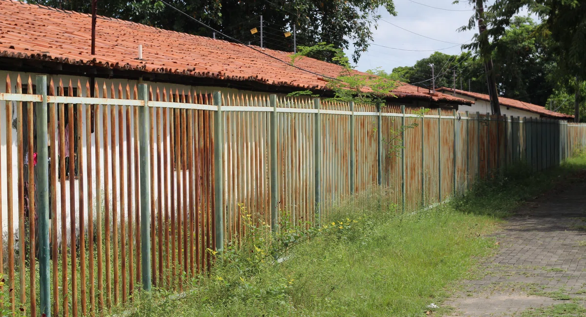 Lojistas denunciam estrutura precária no Centro de Produção do Mocambinho