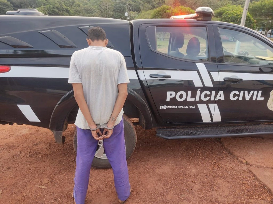 Polícia Civil prende homem por roubo na cidade de Valença
