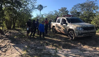 Caiaqueiros são resgatados no Rio Longá em Esperantina