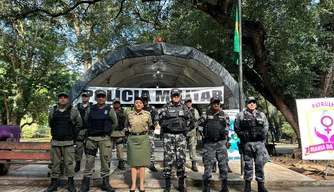 Polícia Militar intensifica policiamento no Centro de Teresina.