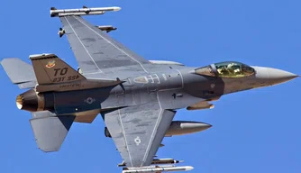 Caça F-16