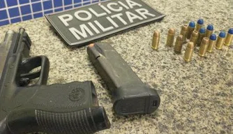 Arma e munições apreendidas pela Polícia Militar