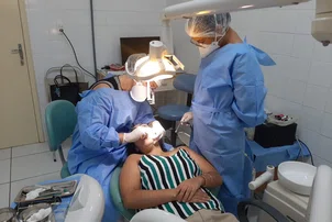 FMS reabre 45 consultórios odontológicos em Teresina