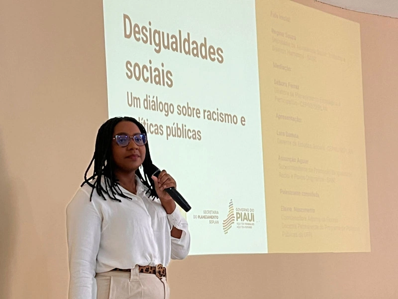 Gerente de Estudos Sociais da Cepro, Lara Danuta.