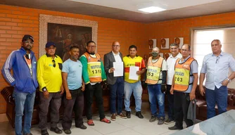 Franzé quer regularização da profissão de motoboys no Piauí.