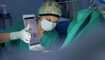 Microcirurgia inédita realizada no Hospital Getúlio Vargas (HGV)