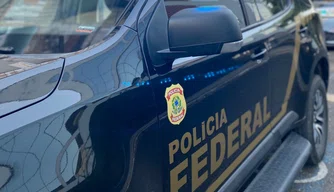 Carro da Polícia Federal