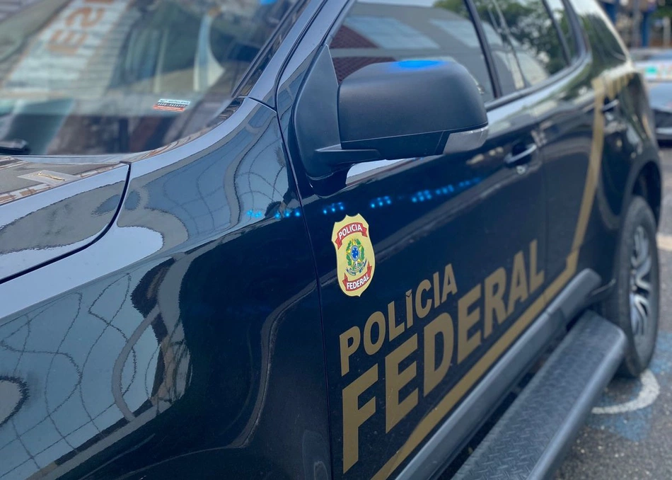 Carro da Polícia Federal