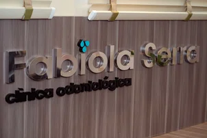 Clínica Fabíola Serra é investigada por fraudes trabalhistas