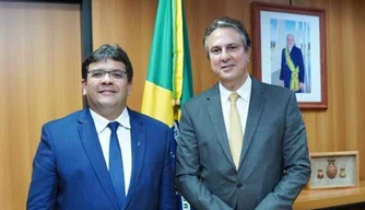 Governador Rafael Fonteles e Ministro da educação Camilo Santana.