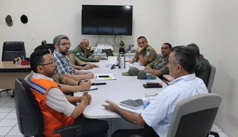 Defesa Civil do Piauí discute protocolo para uso de aeronaves em ações de emergência