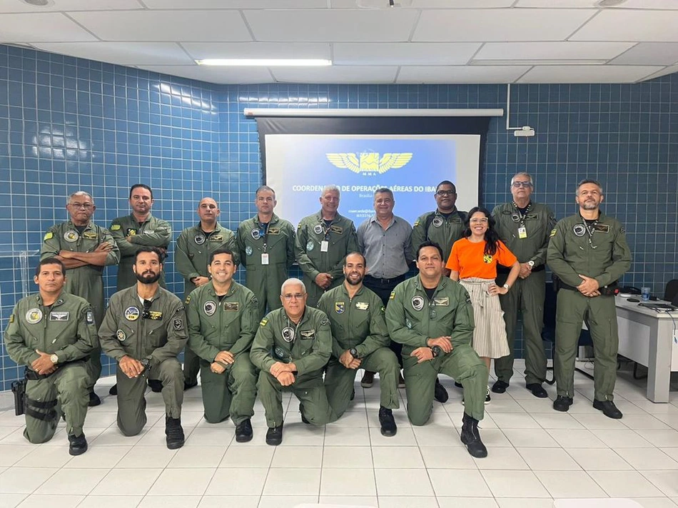 Pilotos do Batalhão de Policiamento Aéreo do Piauí.